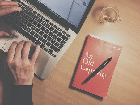 代理記賬比傳統(tǒng)會計(jì)記賬好在哪里？