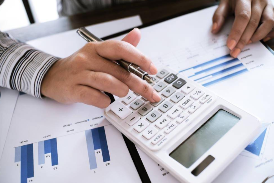 合理的籌劃方案，幫助企業(yè)渡過財(cái)稅難關(guān)。