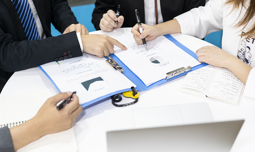 離岸公司BVI董事會(huì)議公證，大使館認(rèn)證怎么辦理!