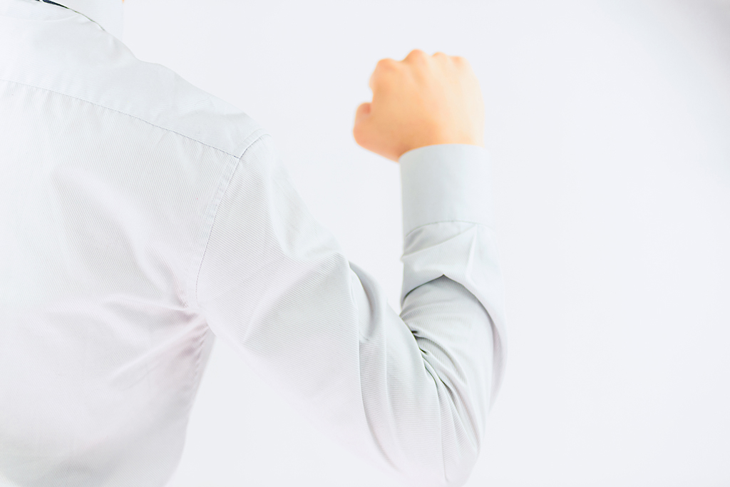 在國(guó)內(nèi)如何開(kāi)一個(gè)香港的離岸賬戶(hù)呢?要走哪些步驟! 在國(guó)內(nèi)如何開(kāi)一個(gè)香港的離岸賬戶(hù)呢?要走哪些步驟!